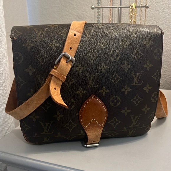 Louis Vuitton Monogram Cartouchiere - Picture 3 of 16